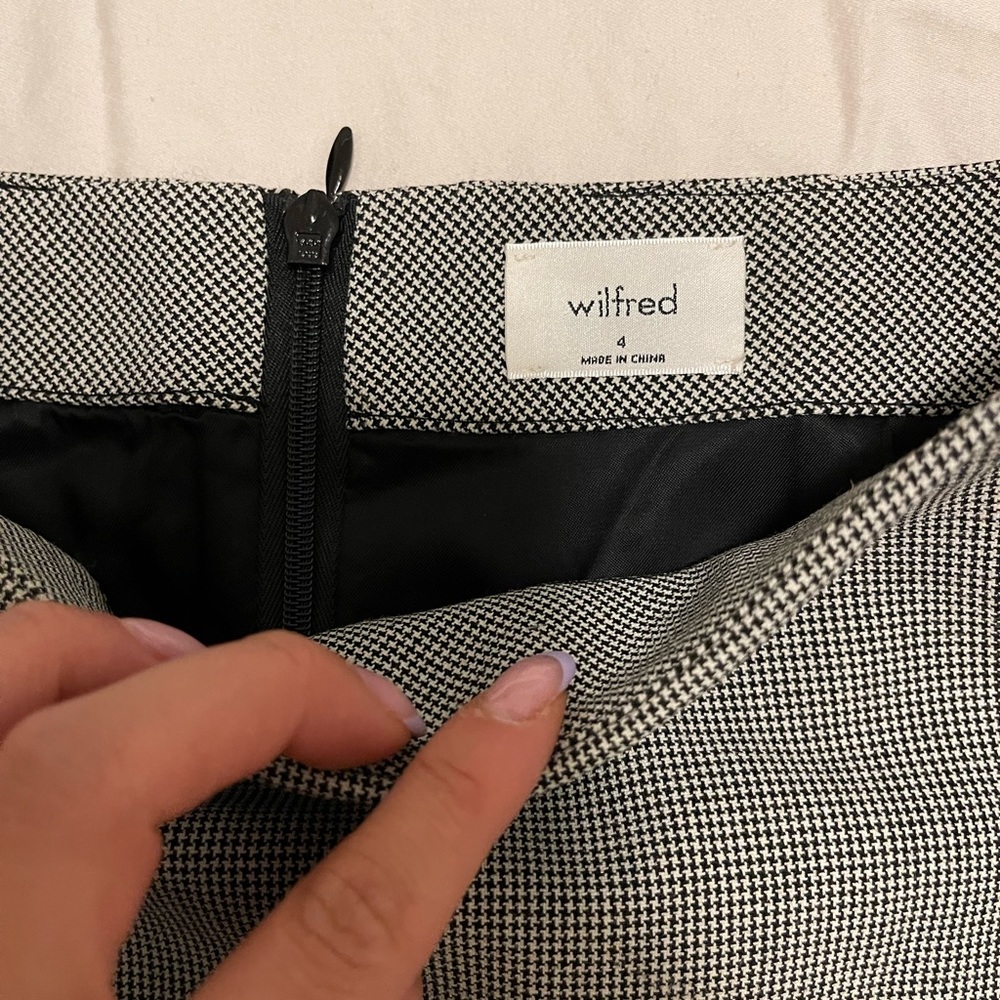 Wilfred Mini Skirt